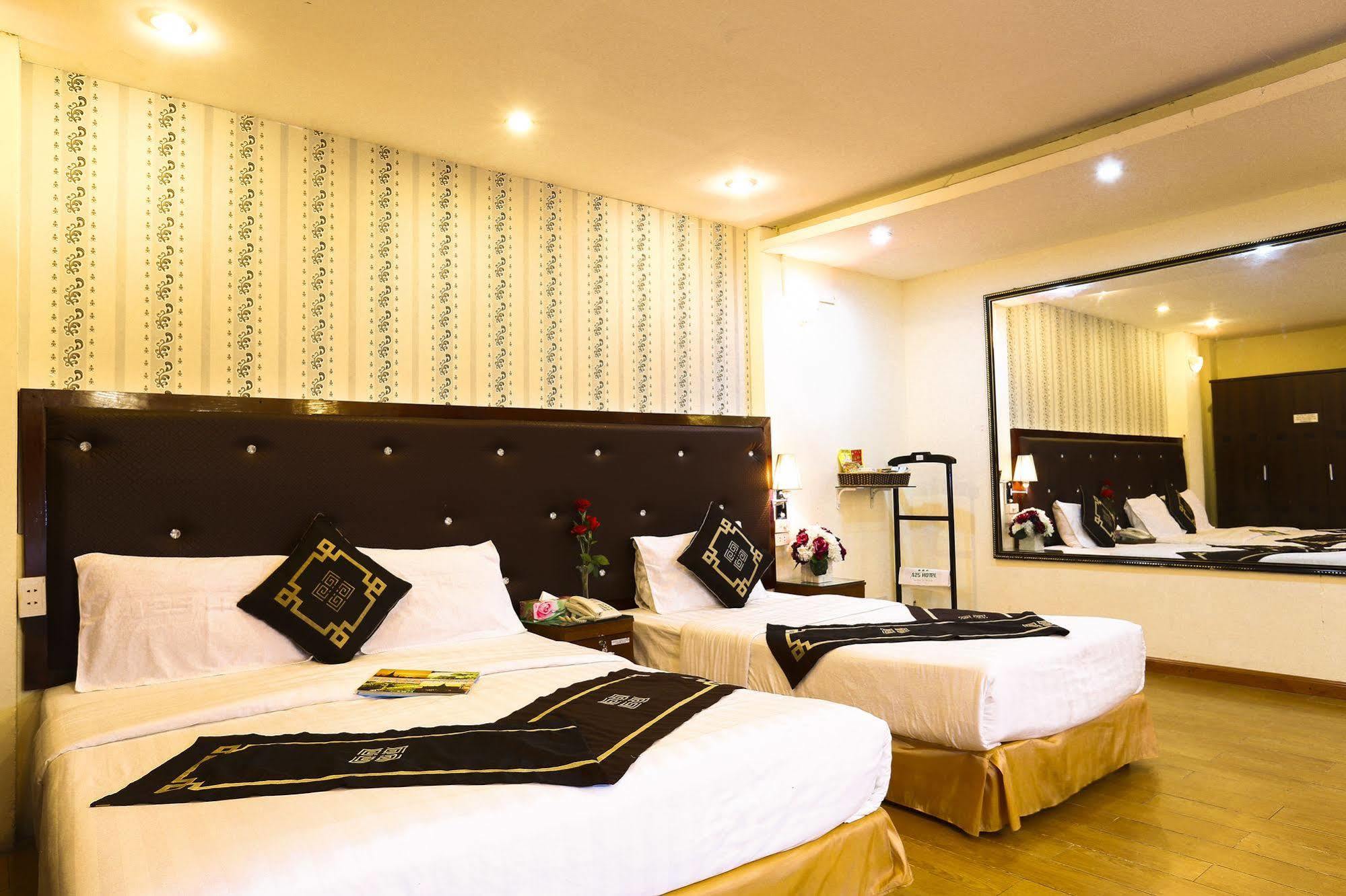 A25 Hotel - 46 Chau Long Hanoi Luaran gambar